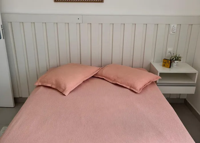 Apt Familiar-Condomínio fechado UBATUBA