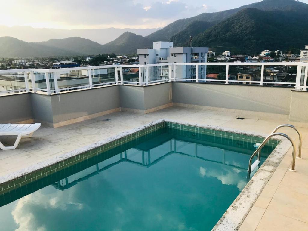 Familiar-condominio Fechado *